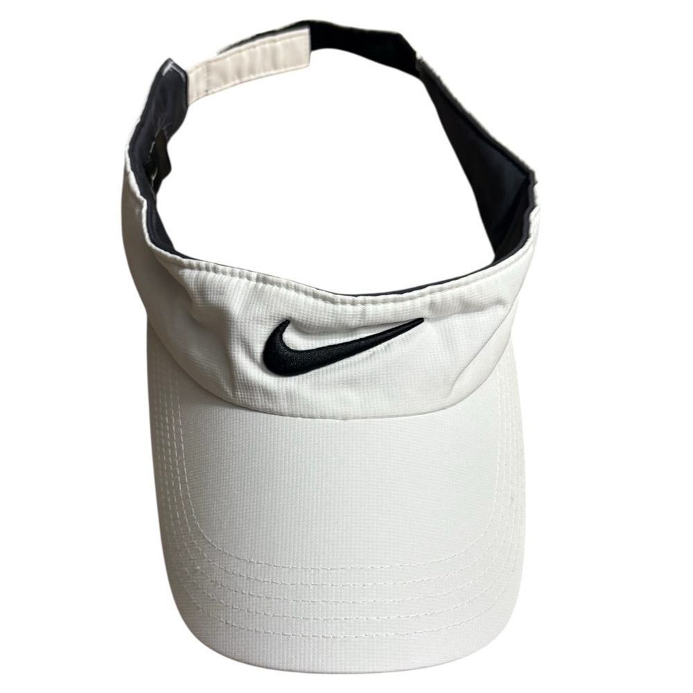 NIKE Golf Adjustable Visor Cap in White/Black — PERFECT FOR SUMMER!!!!